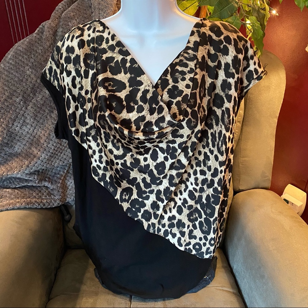 Vince Camuto Leopard Print Large Black Top